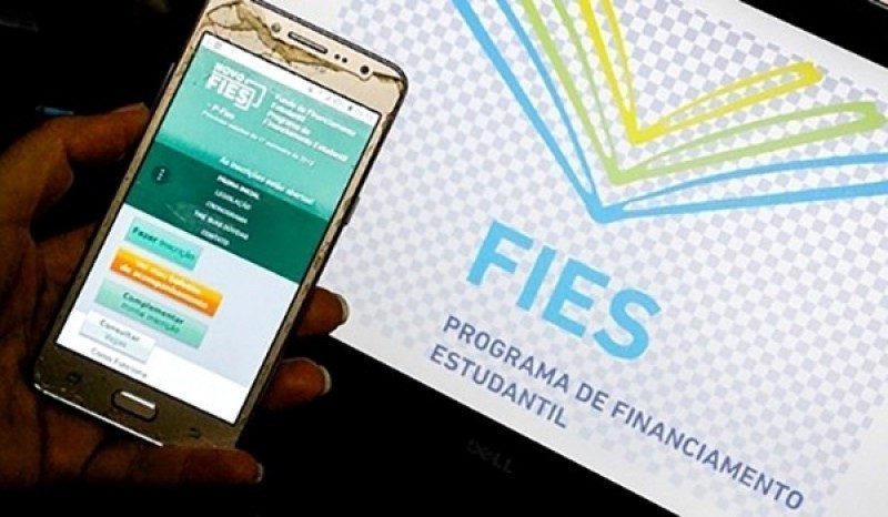 Governo lança Fies Social para estudantes de baixa renda